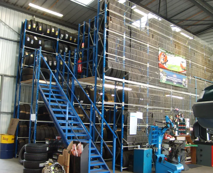 Mezzanine de stockage